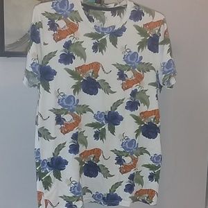 Holister Crew Neck Tee